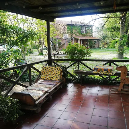 Agriturismo Il Palazzo Farm stay Brisighella